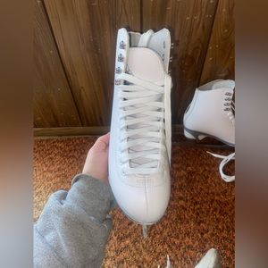 Size 7 white ice skates